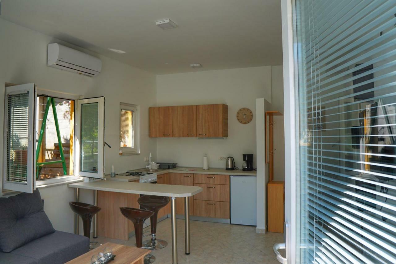 Apartman Cro Garden Lejlighed Zadar Eksteriør billede