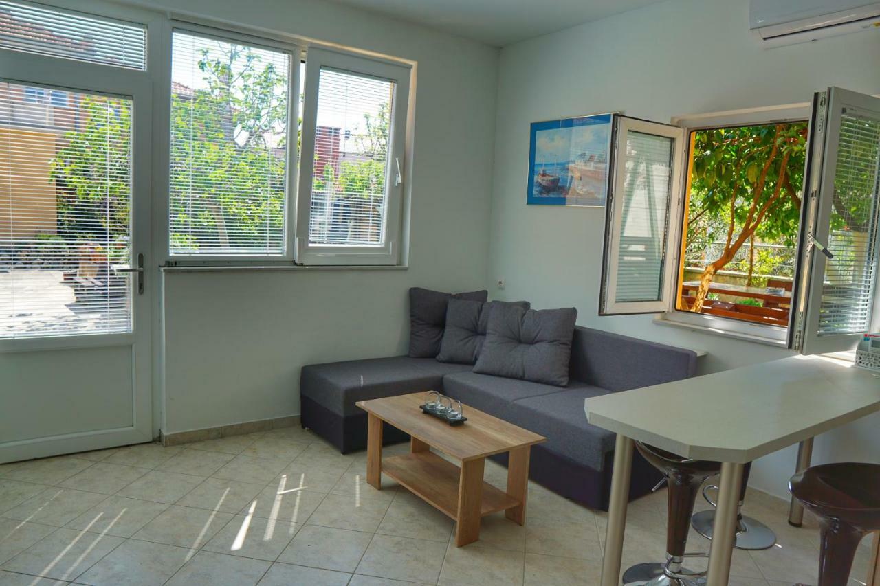 Apartman Cro Garden Lejlighed Zadar Eksteriør billede